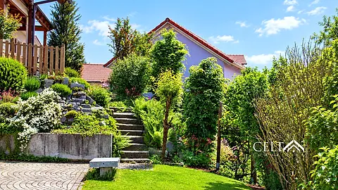 Einfamilienhaus in Neukirchen — Ansicht 3, 350 m²