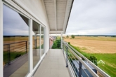Balkon - Traumhafte Hanglage – Zweifamilienhaus mit Panorama in Inzigkofen