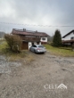 Außenansicht Gebäude - Sanierungsbedürftiges Zweifamilienhaus in idyllischer Lage – bis zu 70% KfW-Förderung