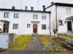 Gebäudefront - Top Angebot – Modernisiertes Zuhause mit Garten, Balkon und Garage