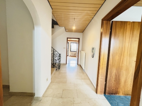 Top Angebot – Modernisiertes Zuhause mit Garten, Balkon und Garage, 84066 Mallersdorf-Pfaffenberg, Reihenmittelhaus