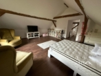 Schlafzimmer - Liebevoll renovierte Doppelhaushälfte im Grünen | 106 m² | Garten | Keller