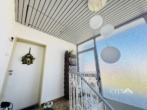 Treppenhaus - RESERVIERT Helle 4-Zimmer-Wohnung mit Balkon und Garten in Neufahrn – Jetzt entdecken!