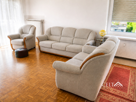 Stadtnahe Straubinger Eigentumswohnung | 4-Zimmer mit Balkon, Keller & Charme, 94315 Straubing, Wohnung
